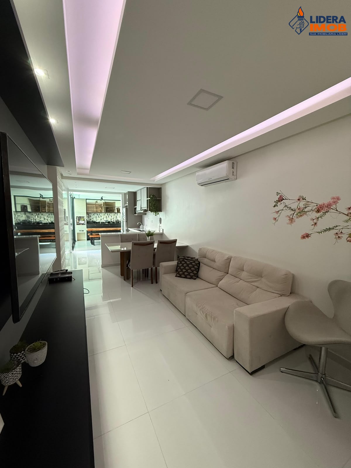 Casa, 2 quartos, 147 m² - Foto 1