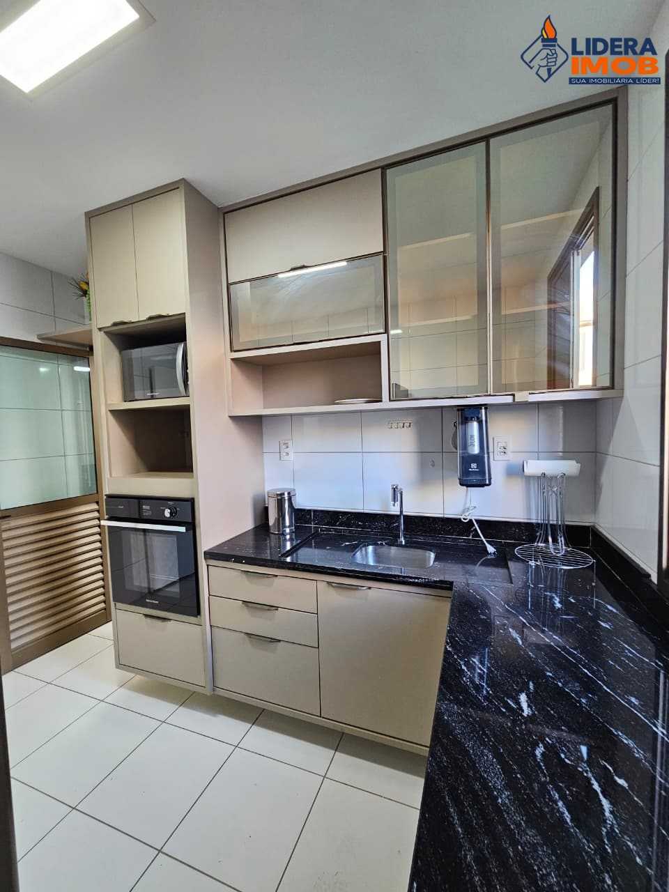 Casa, 4 quartos, 200 m² - Foto 10
