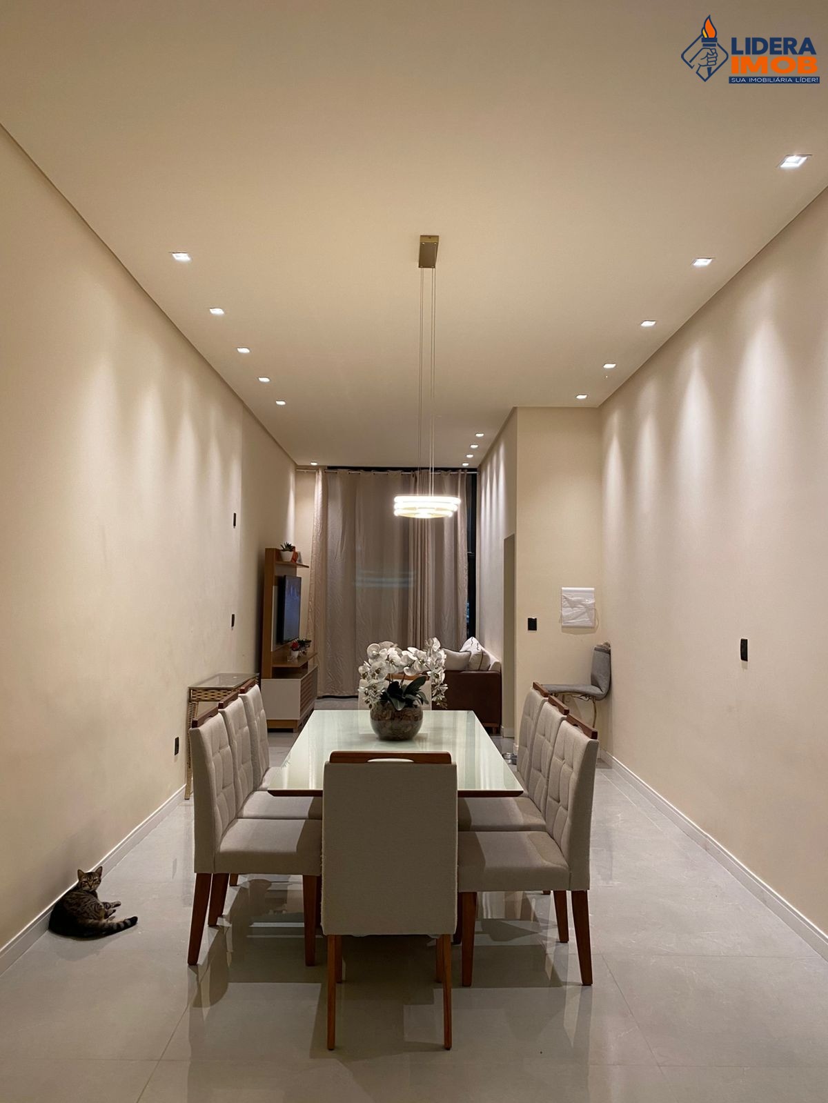 Casa, 3 quartos, 165 m² - Foto 2