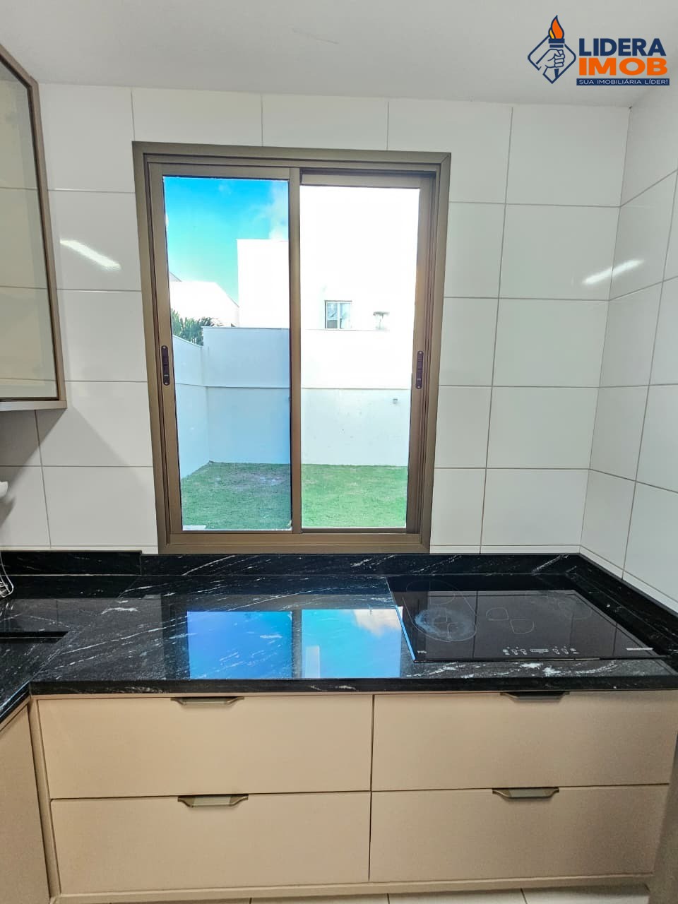Casa, 4 quartos, 200 m² - Foto 7