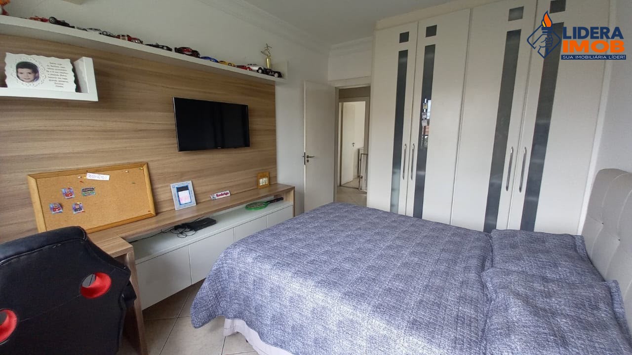 Casa, 3 quartos, 250 m² - Foto 11