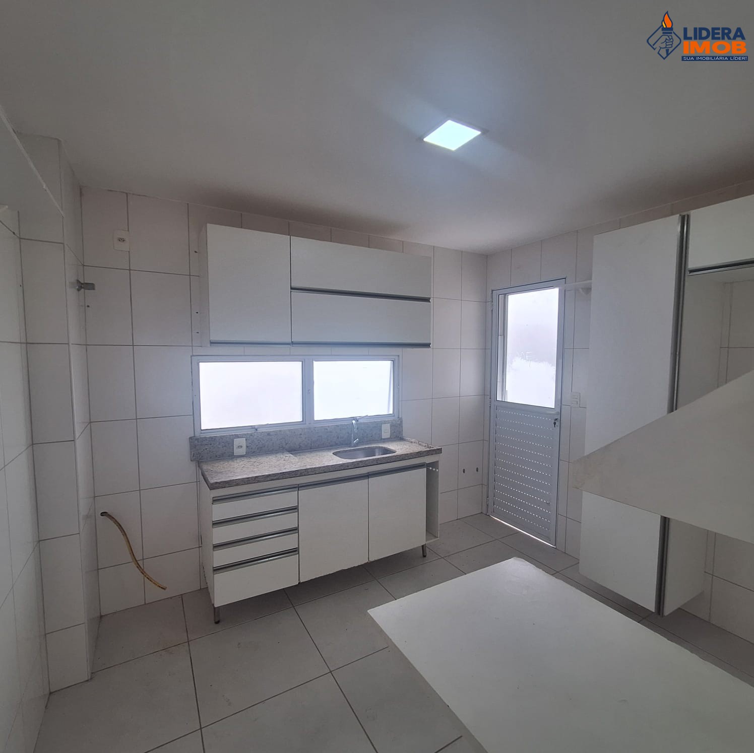 Casa, 3 quartos, 200 m² - Foto 11