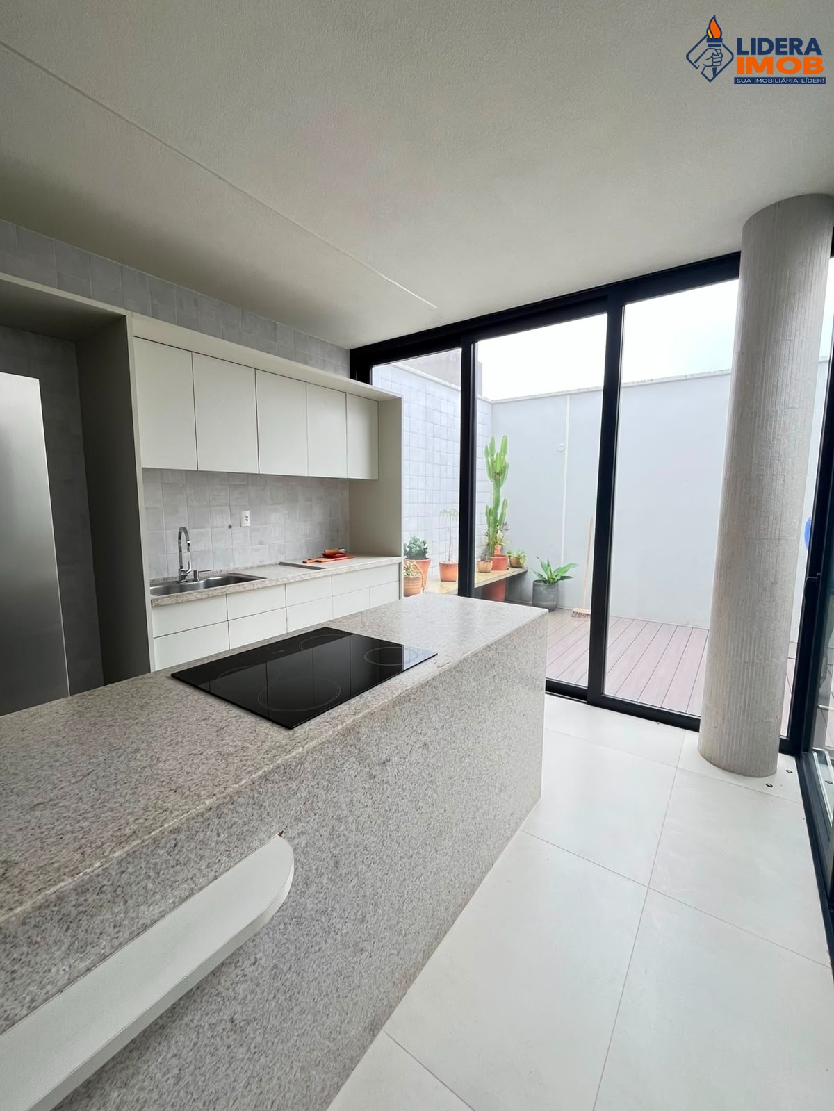 Casa, 3 quartos, 200 m² - Foto 13