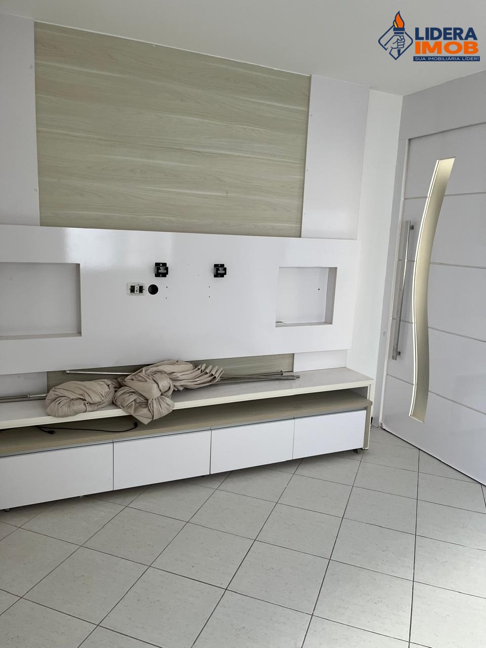 Casa, 3 quartos, 249 m² - Foto 4