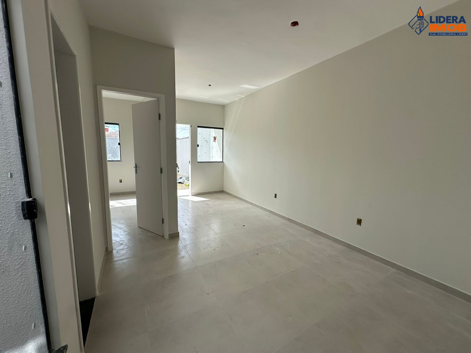 Casa, 2 quartos, 80 m² - Foto 1