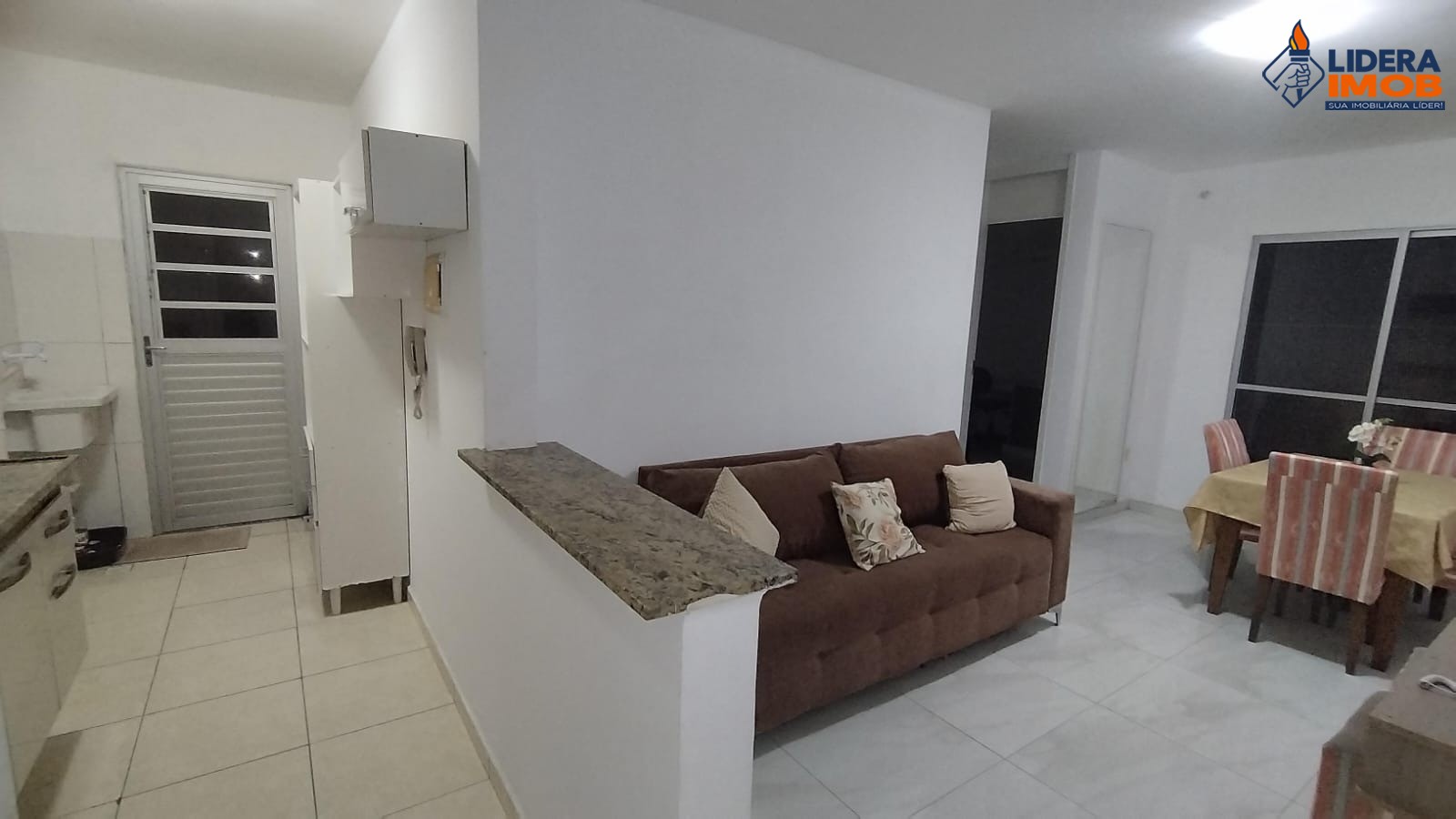 Apartamento, 2 quartos, 76 m² - Foto 2