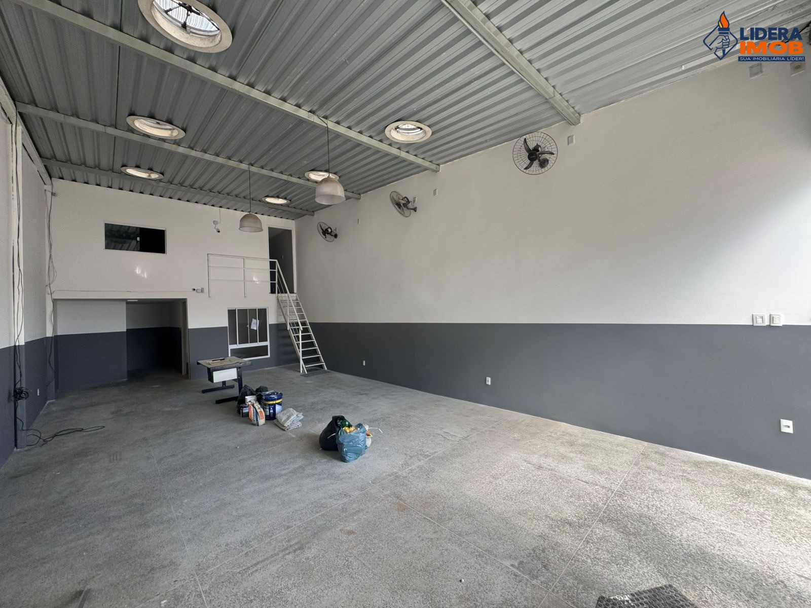 Depósito-Galpão, 120 m² - Foto 17