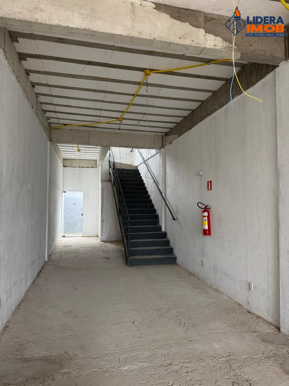 Depósito-Galpão, 113 m² - Foto 1