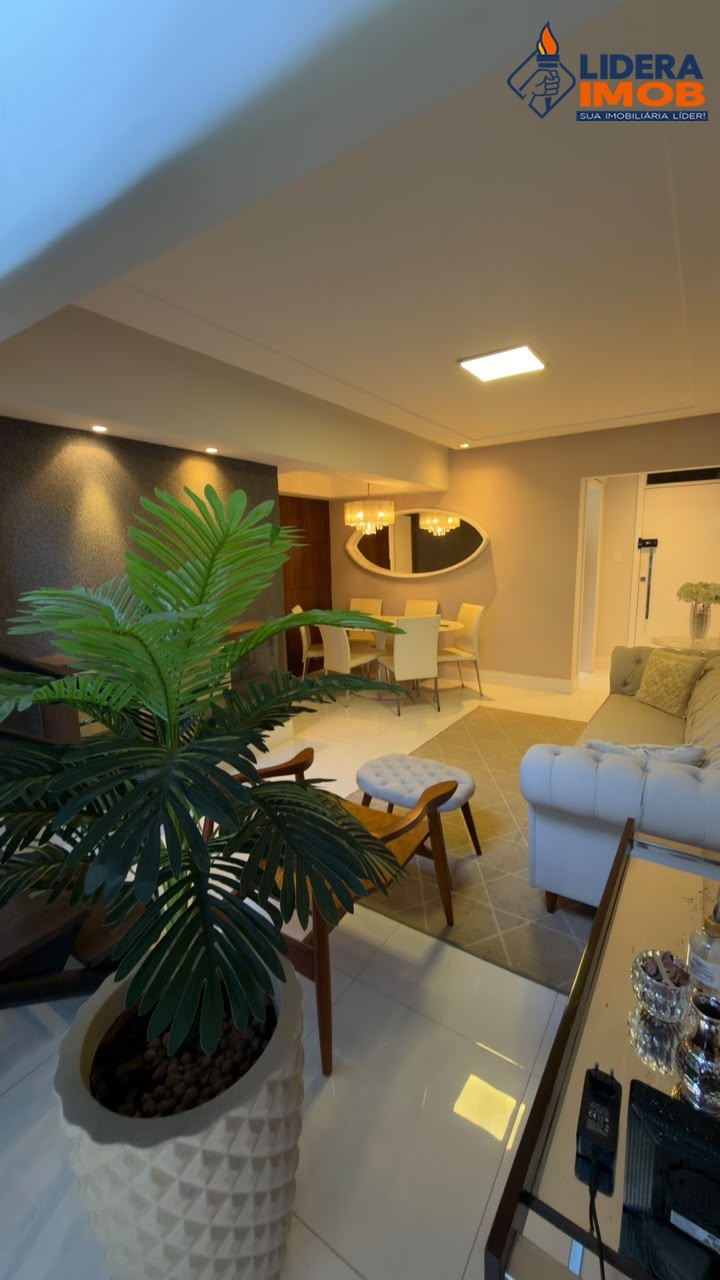 Cobertura, 3 quartos, 210 m² - Foto 1