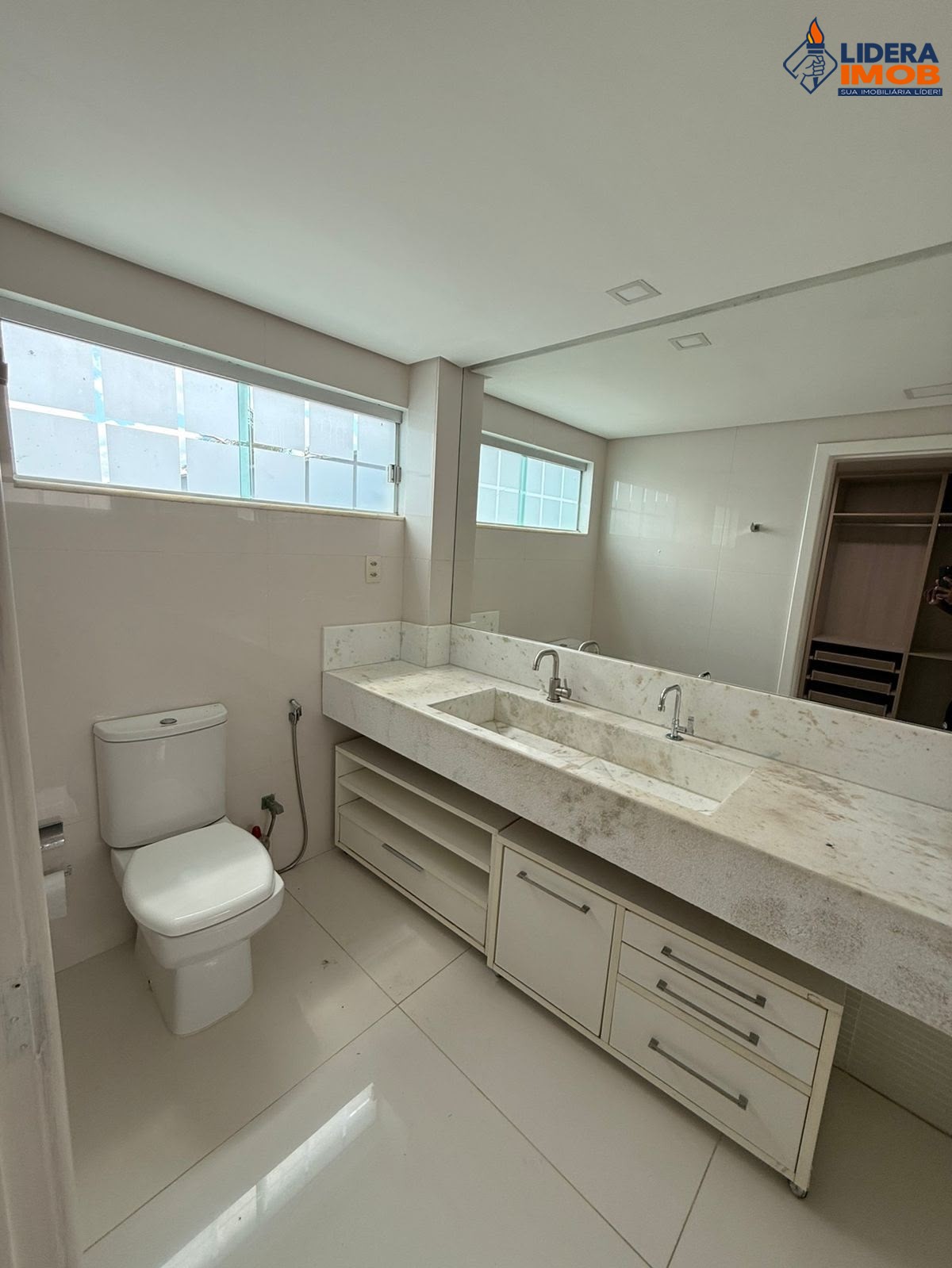Casa, 4 quartos, 280 m² - Foto 24