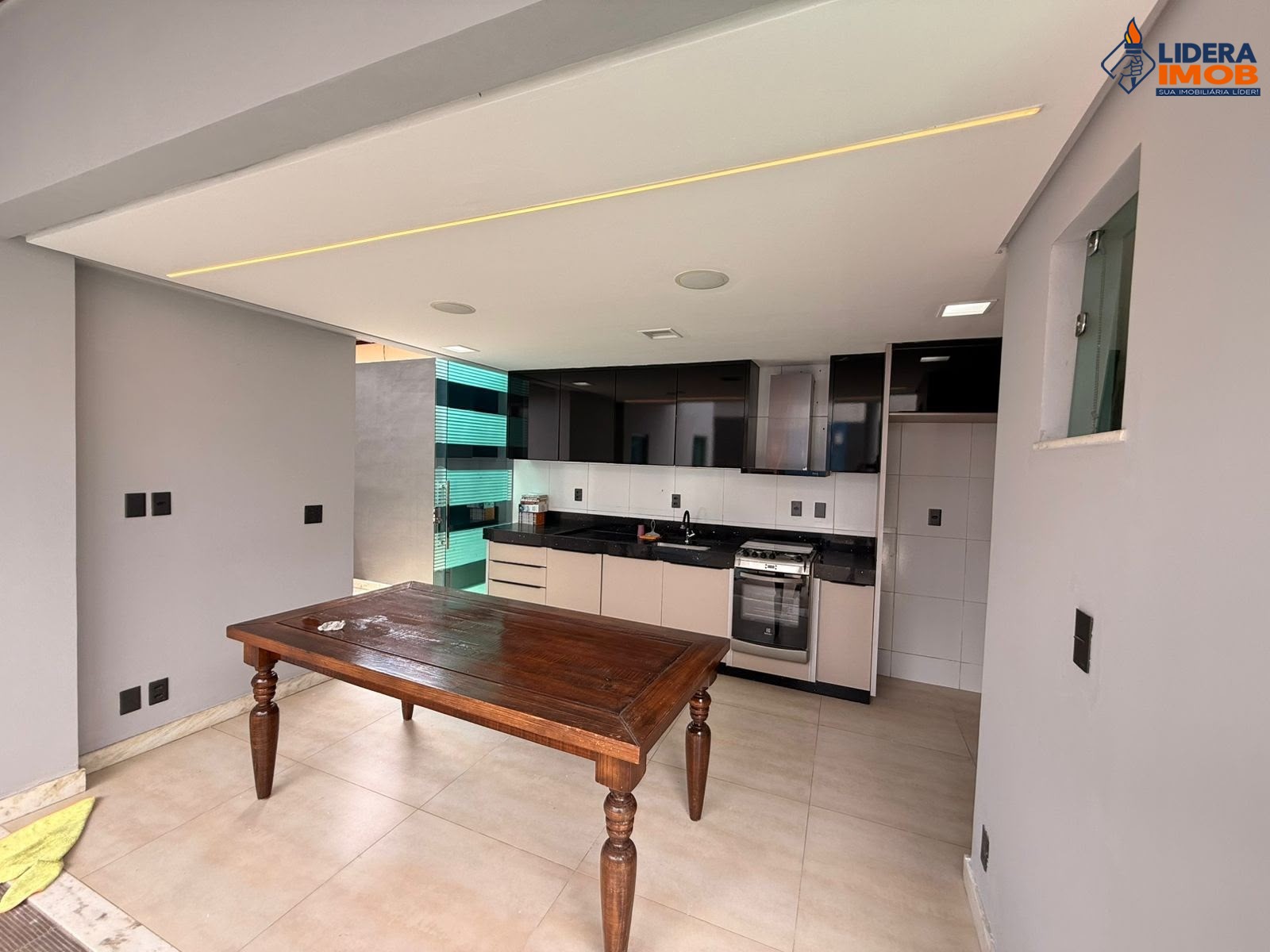 Casa, 4 quartos, 280 m² - Foto 11