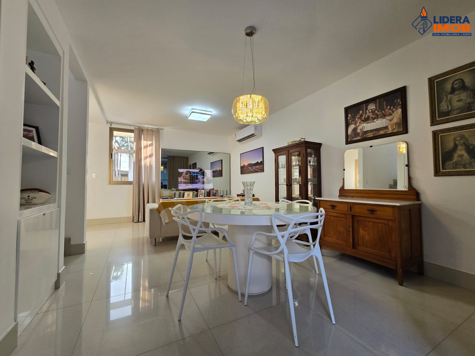 Casa, 3 quartos, 230 m² - Foto 4
