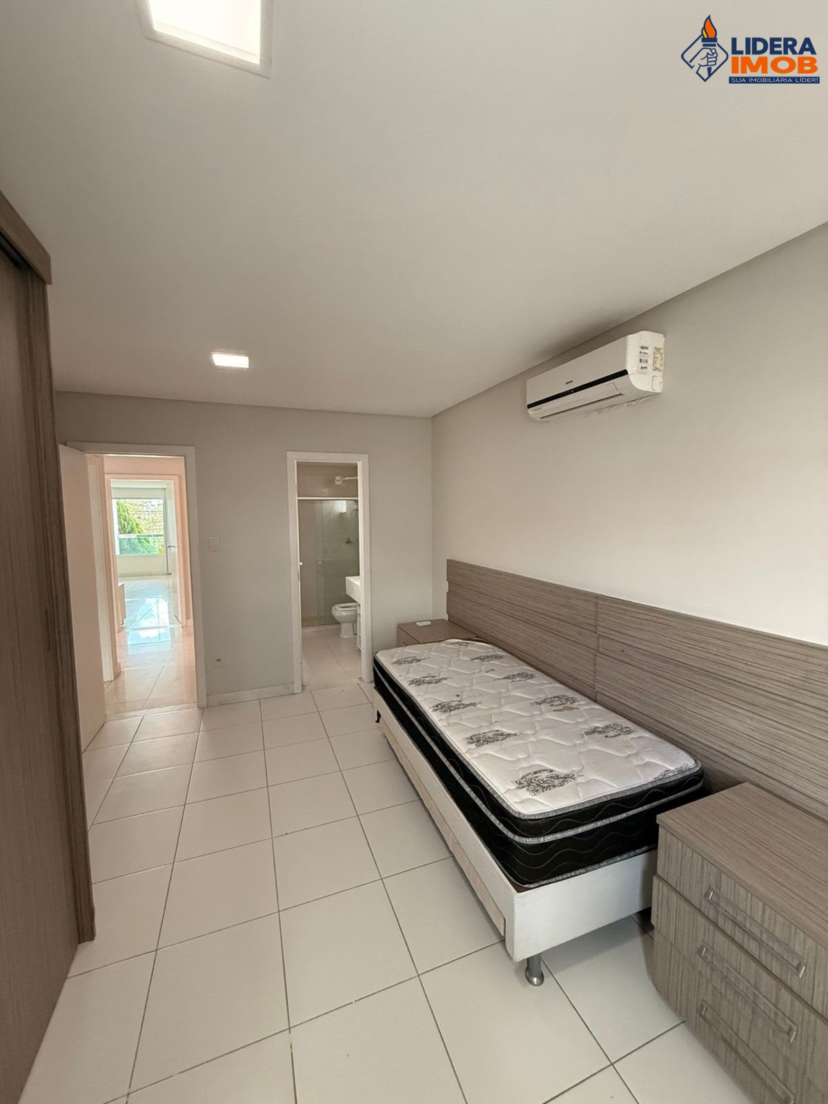 Casa, 4 quartos, 280 m² - Foto 13