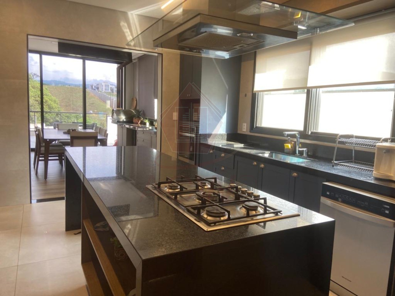 Casa, 4 quartos, 378 m² - Foto 3