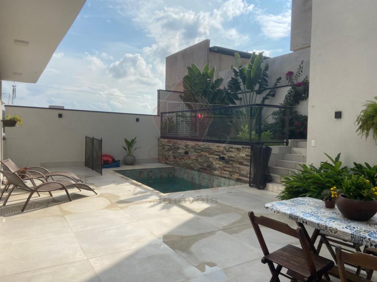 Casa, 4 quartos, 378 m² - Foto 2
