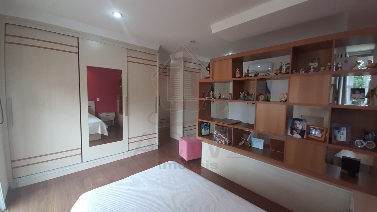Casa, 4 quartos, 1232 m² - Foto 39