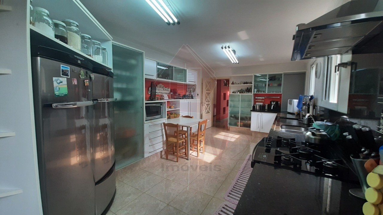 Casa, 4 quartos, 1232 m² - Foto 52