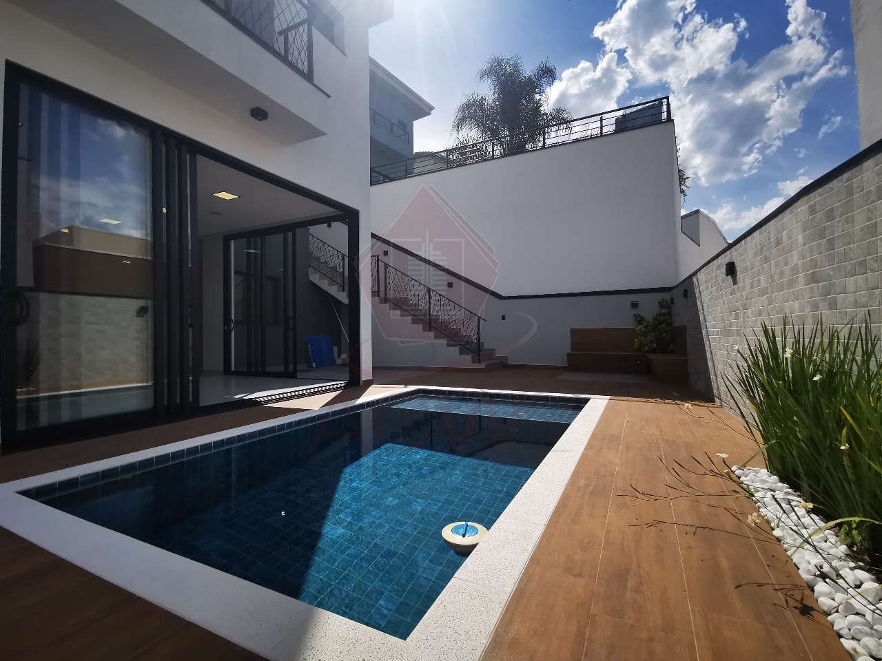 Casa, 3 quartos, 245 m² - Foto 40