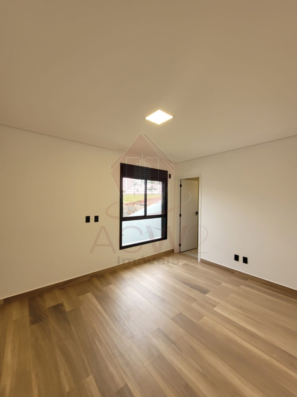 Casa, 3 quartos, 245 m² - Foto 9