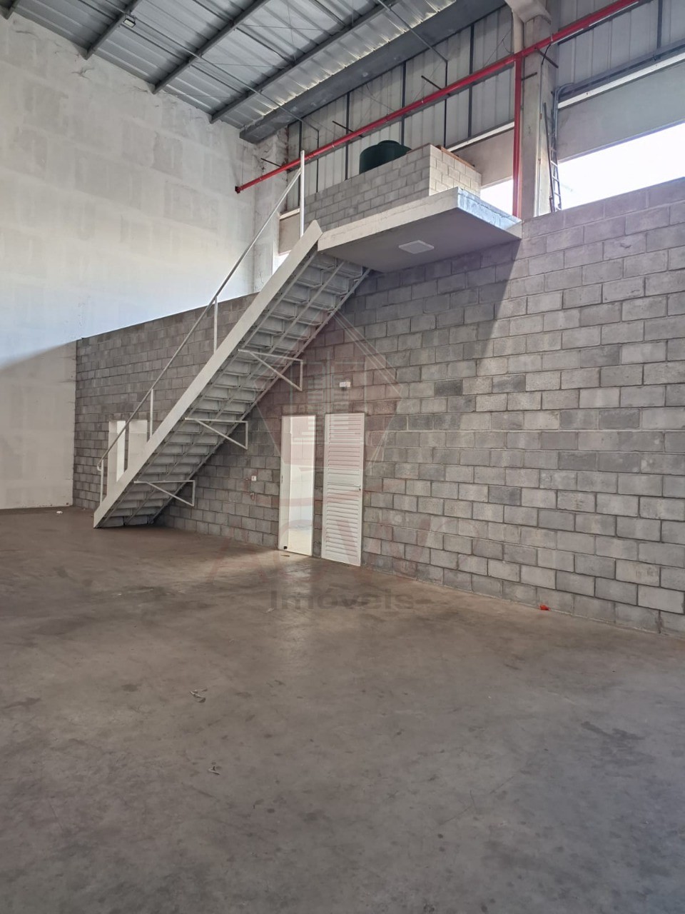 Depósito-Galpão, 1600 m² - Foto 2
