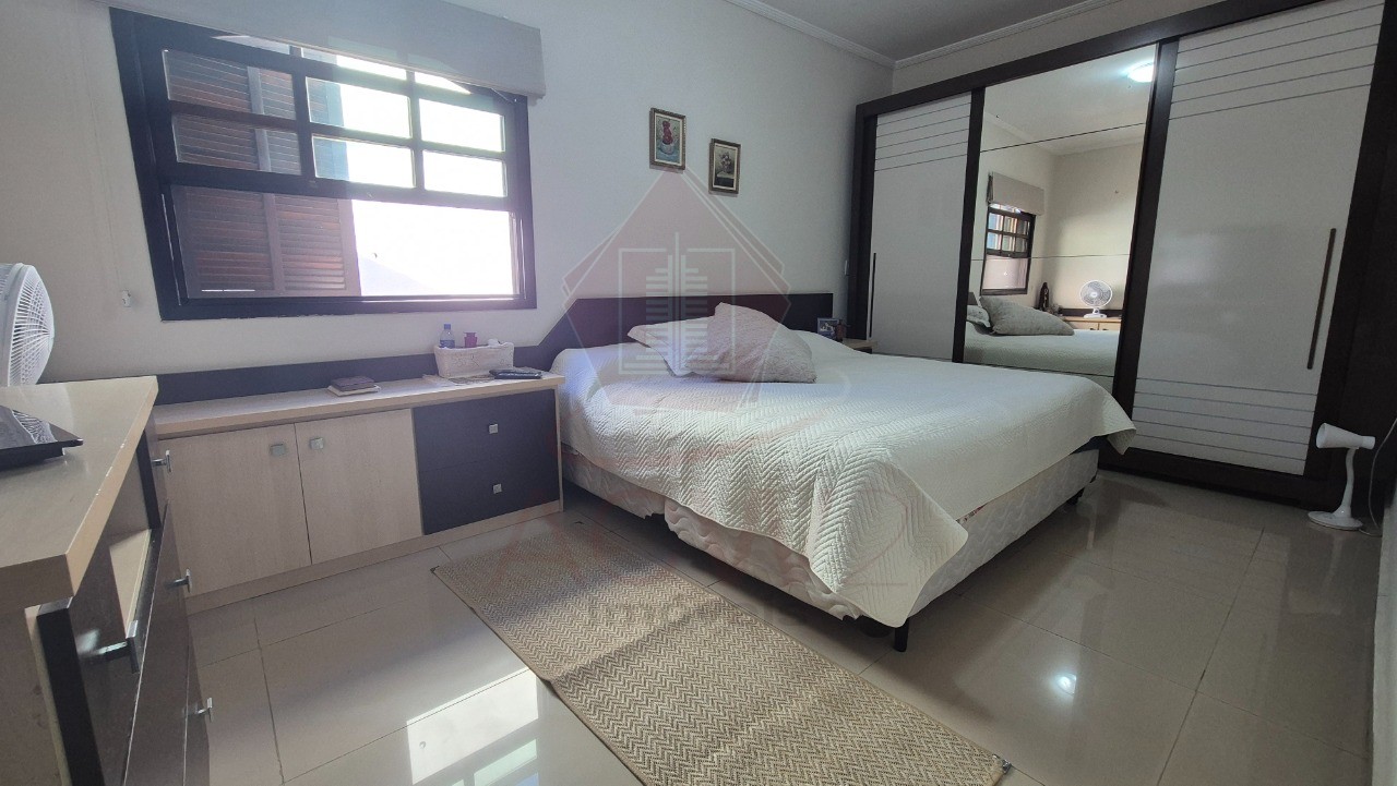 Casa, 3 quartos, 448 m² - Foto 23