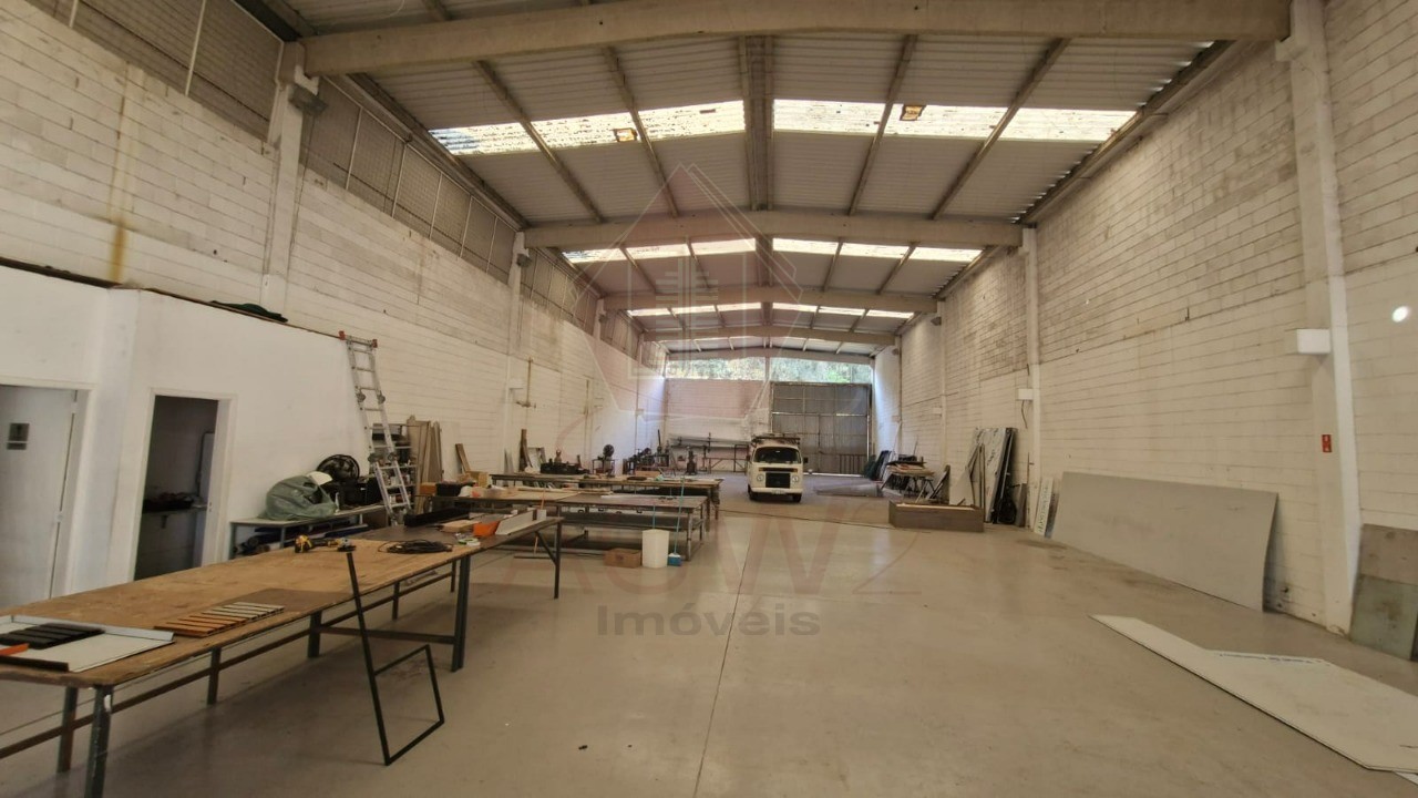 Depósito-Galpão, 1200 m² - Foto 1