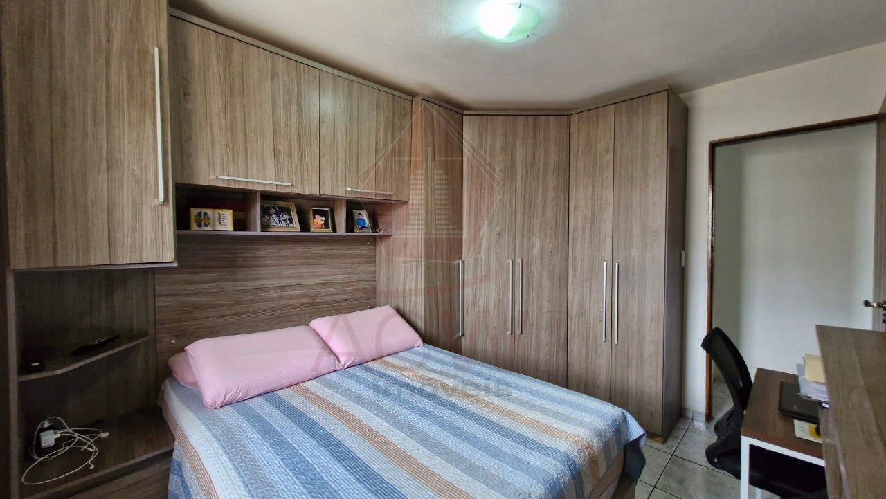 Casa, 6 quartos, 247 m² - Foto 11