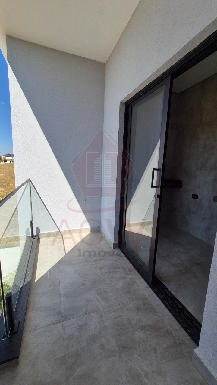 Casa, 3 quartos, 338 m² - Foto 17