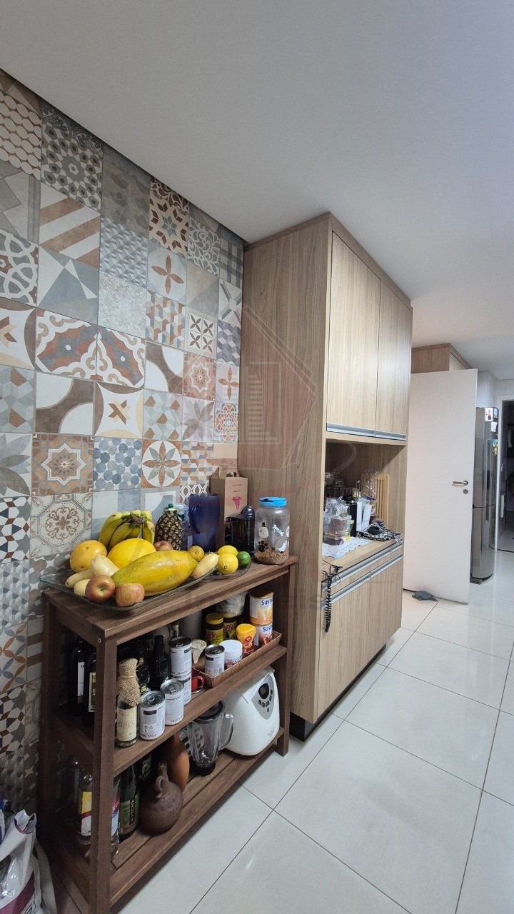 Apartamento, 4 quartos, 216 m² - Foto 13