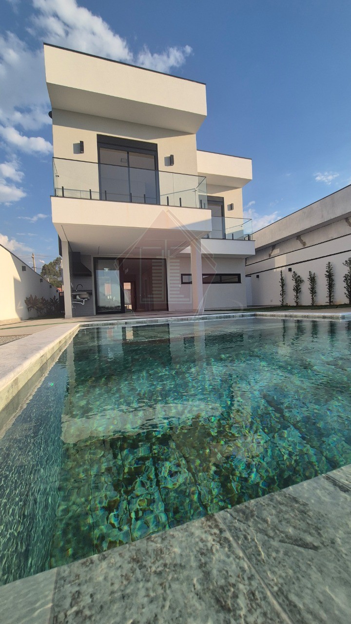 Casa, 3 quartos, 240 m² - Foto 2