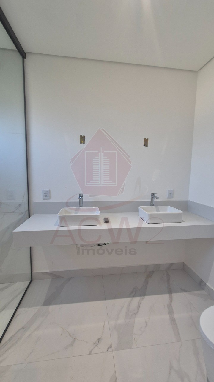 Casa, 3 quartos, 240 m² - Foto 11