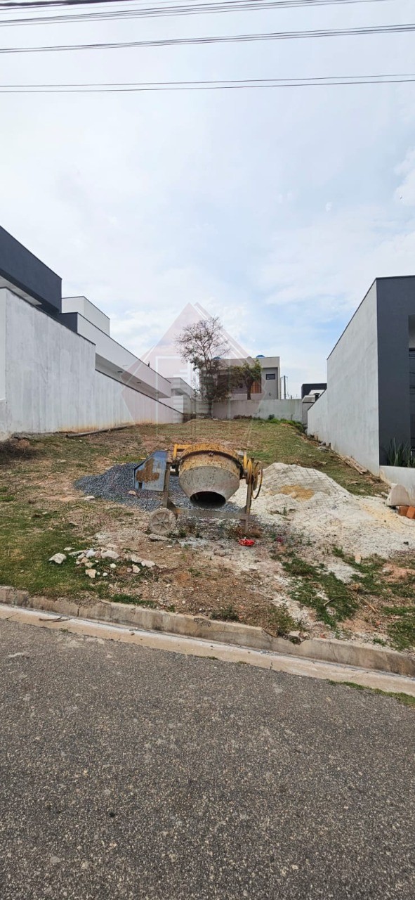 Terreno, 250 m² - Foto 1