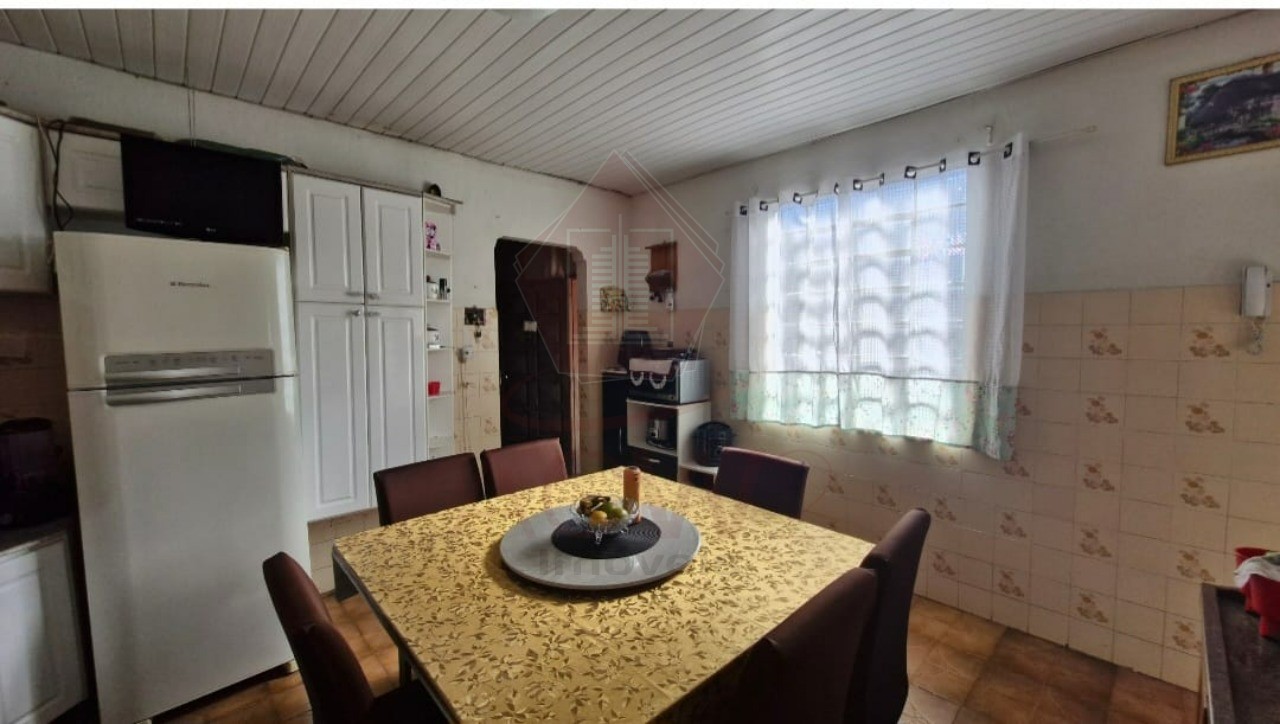 Casa, 2 quartos, 254 m² - Foto 4