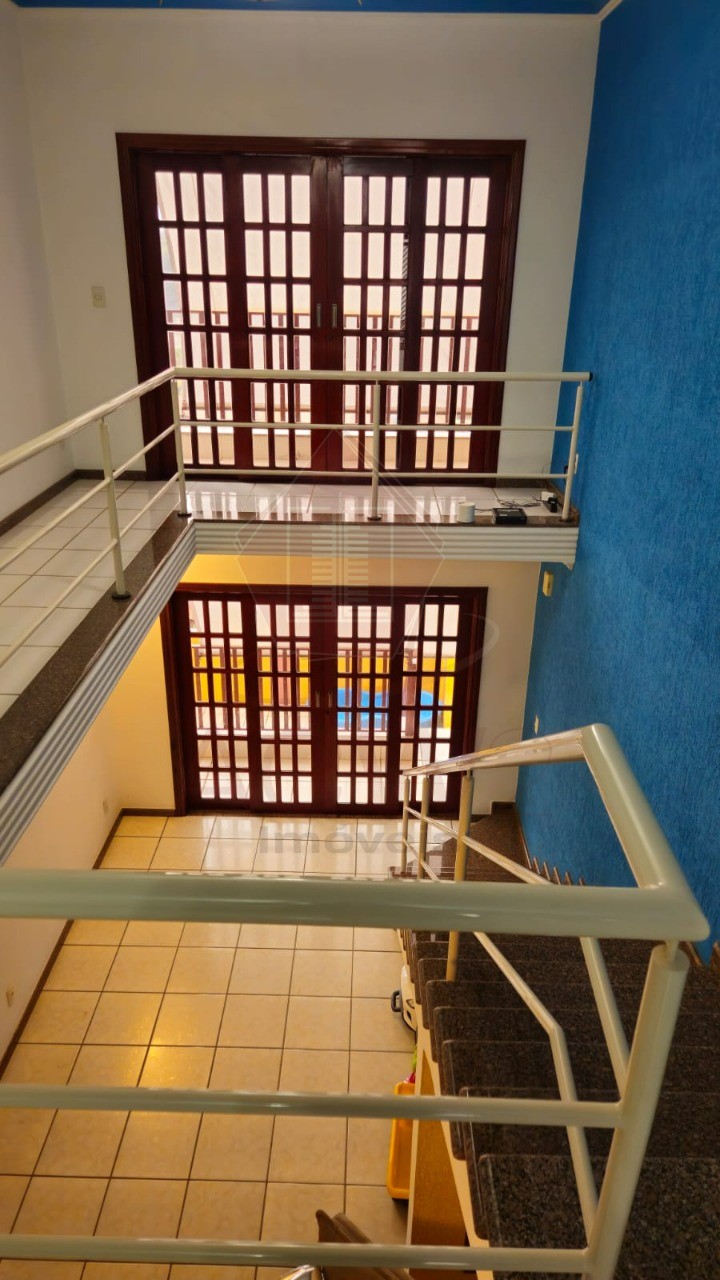 Casa, 3 quartos, 250 m² - Foto 3
