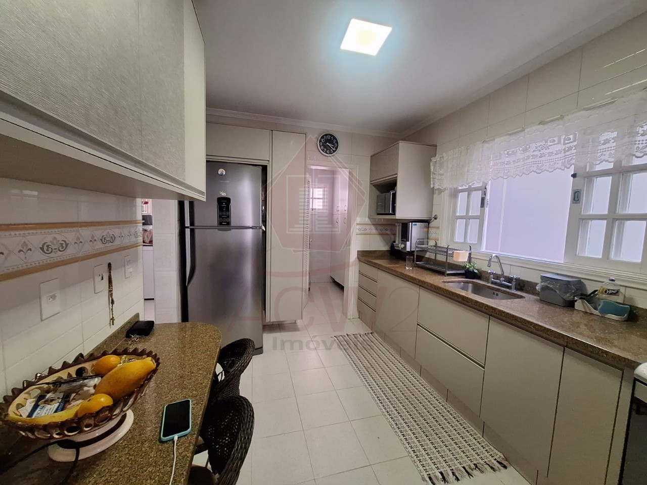 Casa, 3 quartos, 200 m² - Foto 9