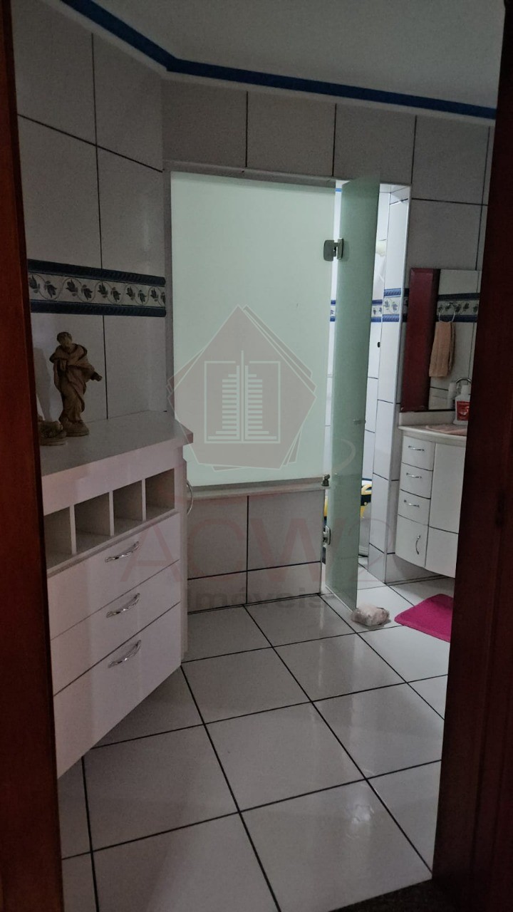 Casa, 3 quartos, 250 m² - Foto 18
