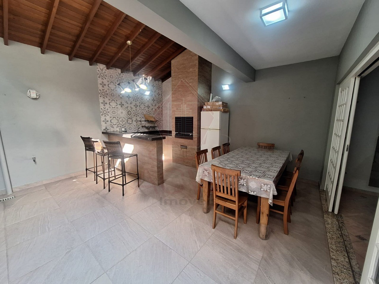 Casa, 3 quartos, 200 m² - Foto 3