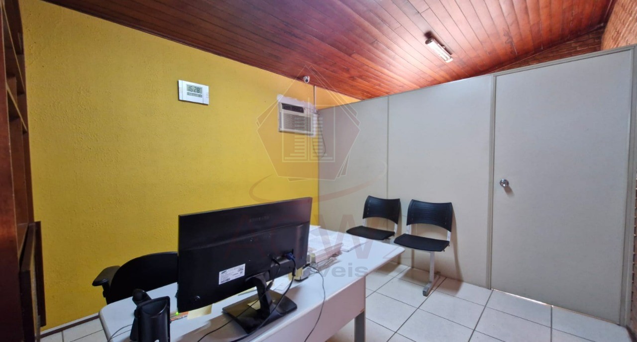 Casa, 2 quartos, 317 m² - Foto 5
