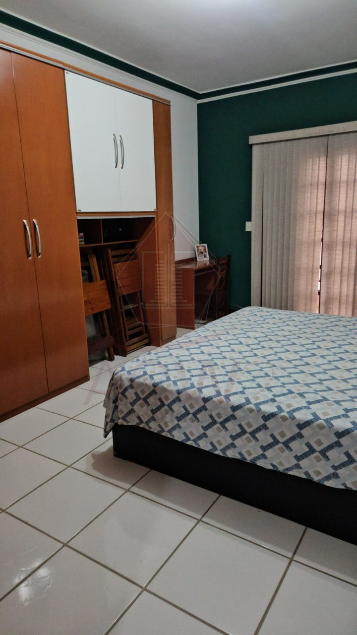Casa, 3 quartos, 250 m² - Foto 14