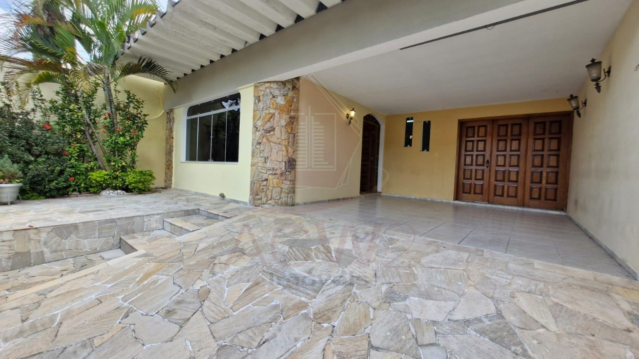 Casa, 3 quartos, 148 m² - Foto 2