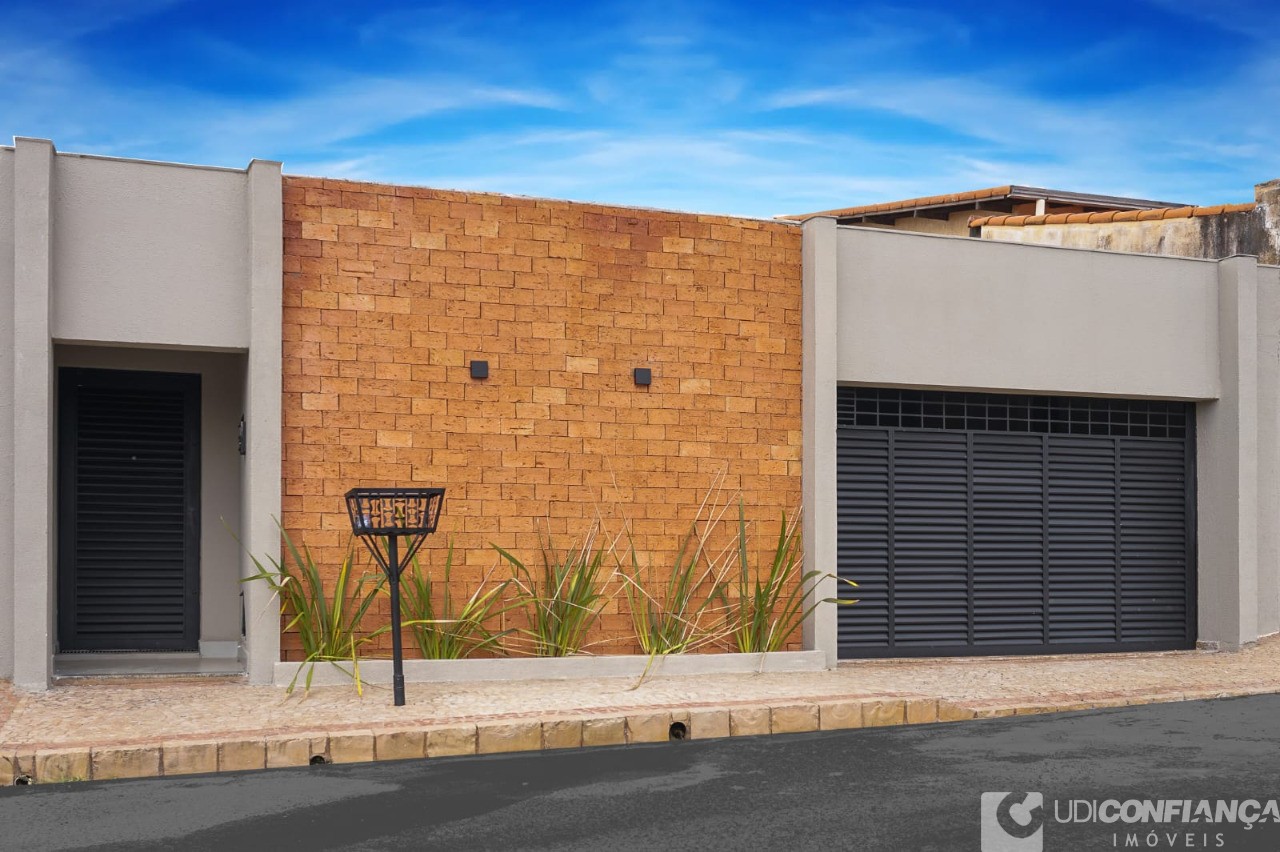 Casa, 3 quartos, 260 m² - Foto 1