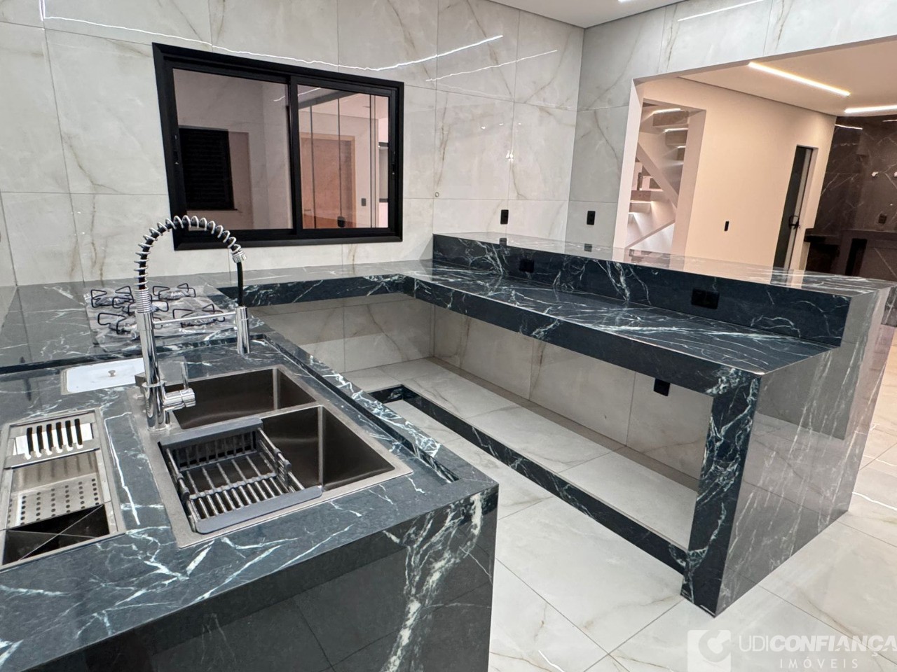 Sobrado, 4 quartos, 232 m² - Foto 24