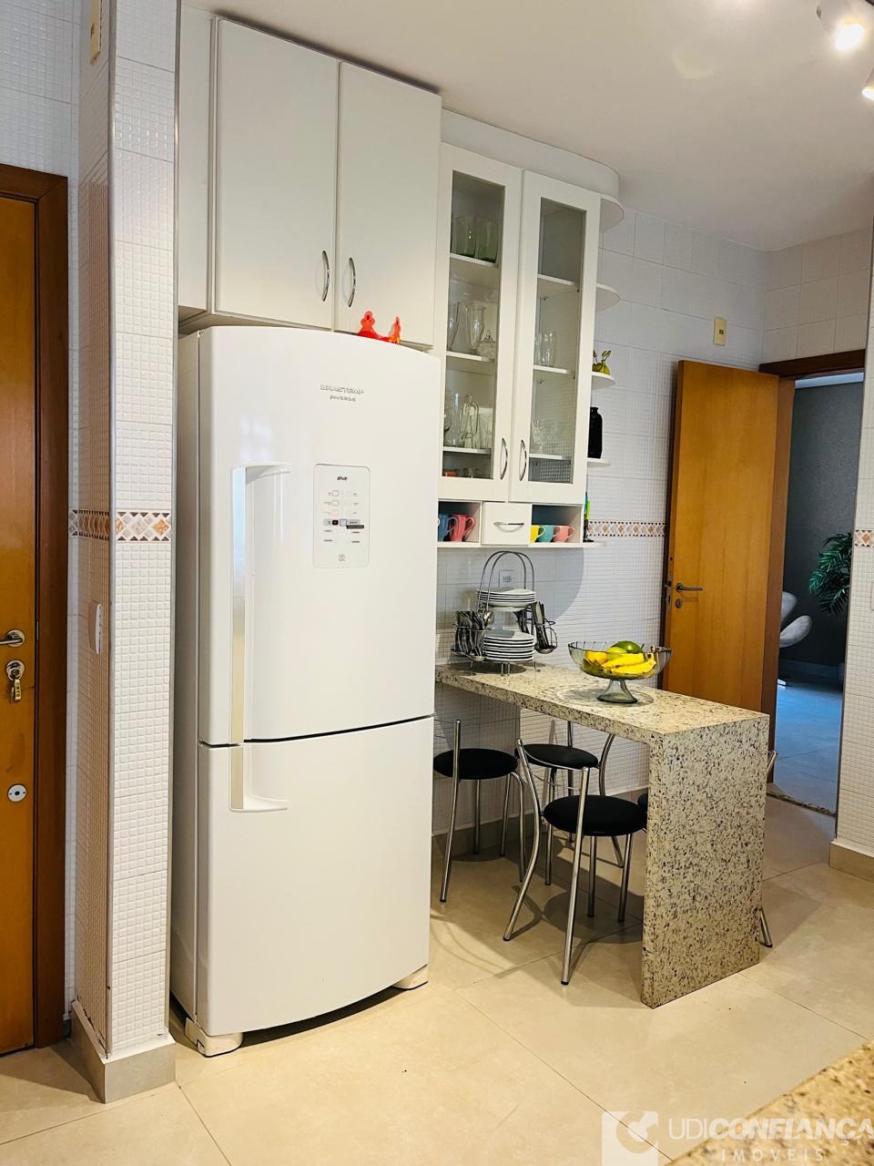 Apartamento, 3 quartos, 122 m² - Foto 2