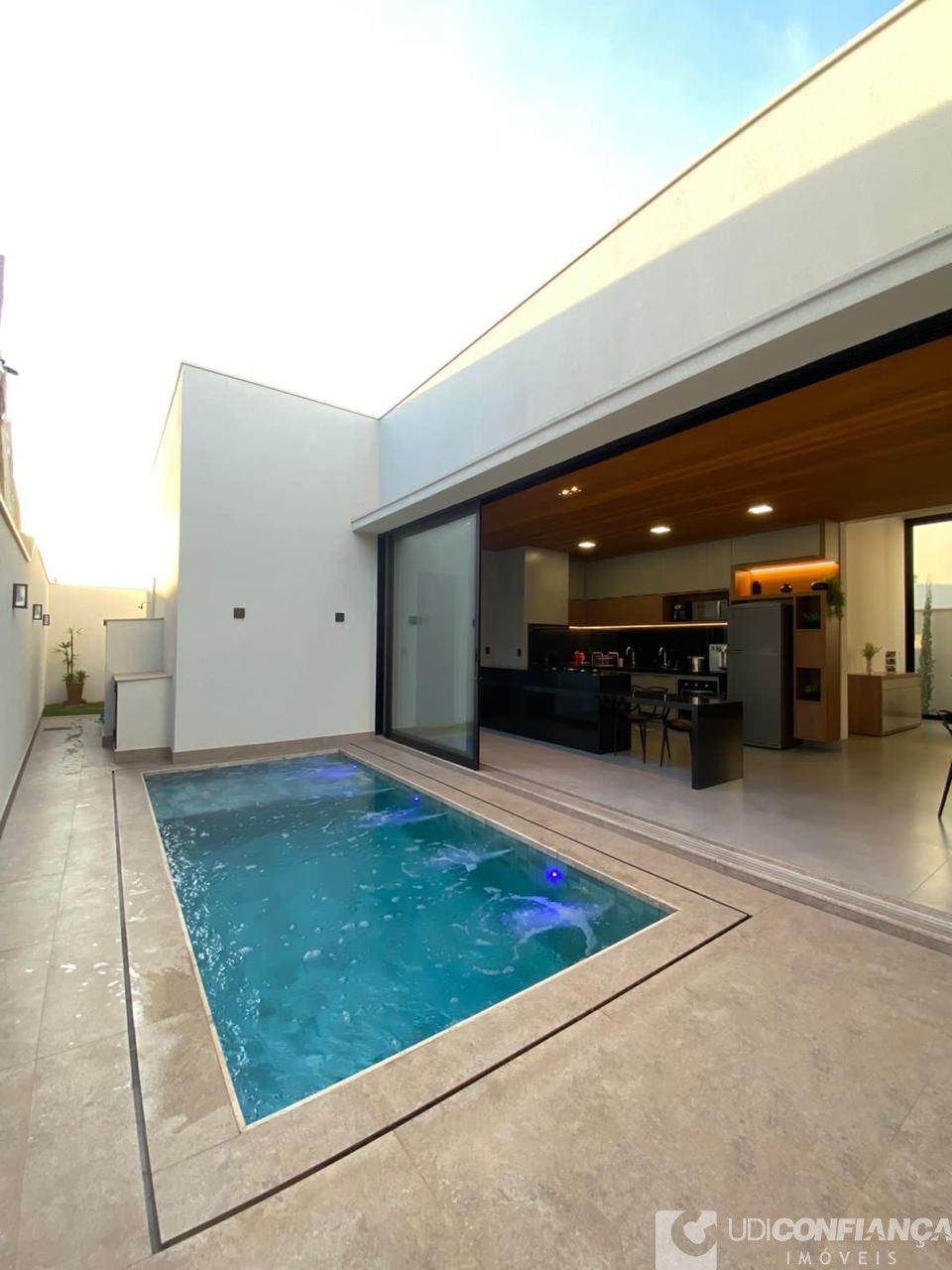 Casa, 4 quartos, 237 m² - Foto 23