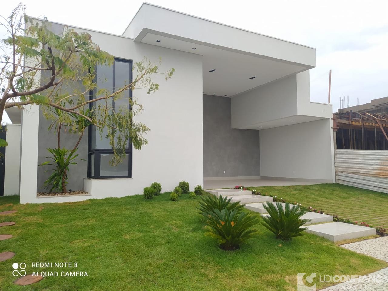 Casa, 4 quartos, 237 m² - Foto 2