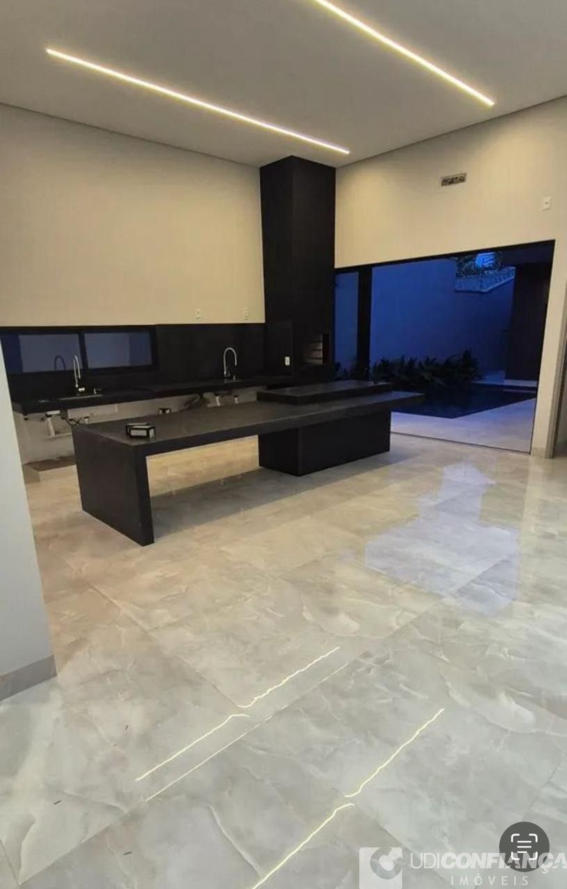 Casa, 3 quartos, 190 m² - Foto 3