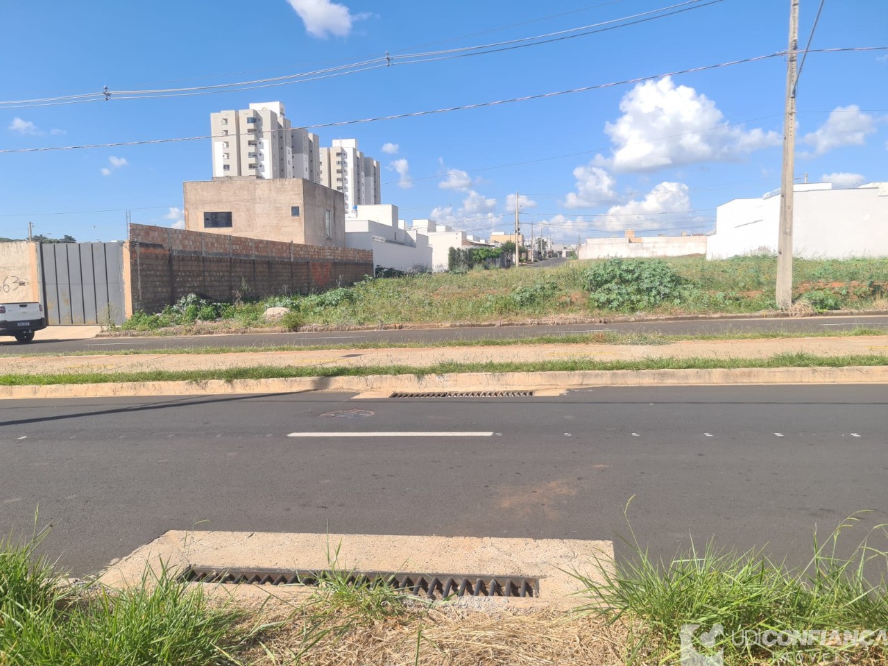 Terreno, 305 m² - Foto 3