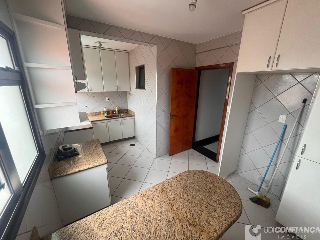 Cobertura, 4 quartos, 296 m² - Foto 13