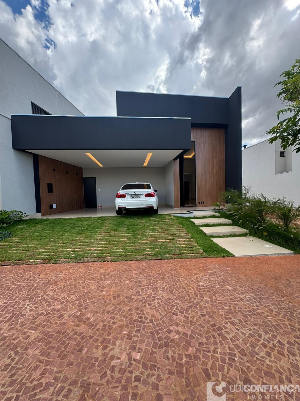Casa, 3 quartos - Foto 1