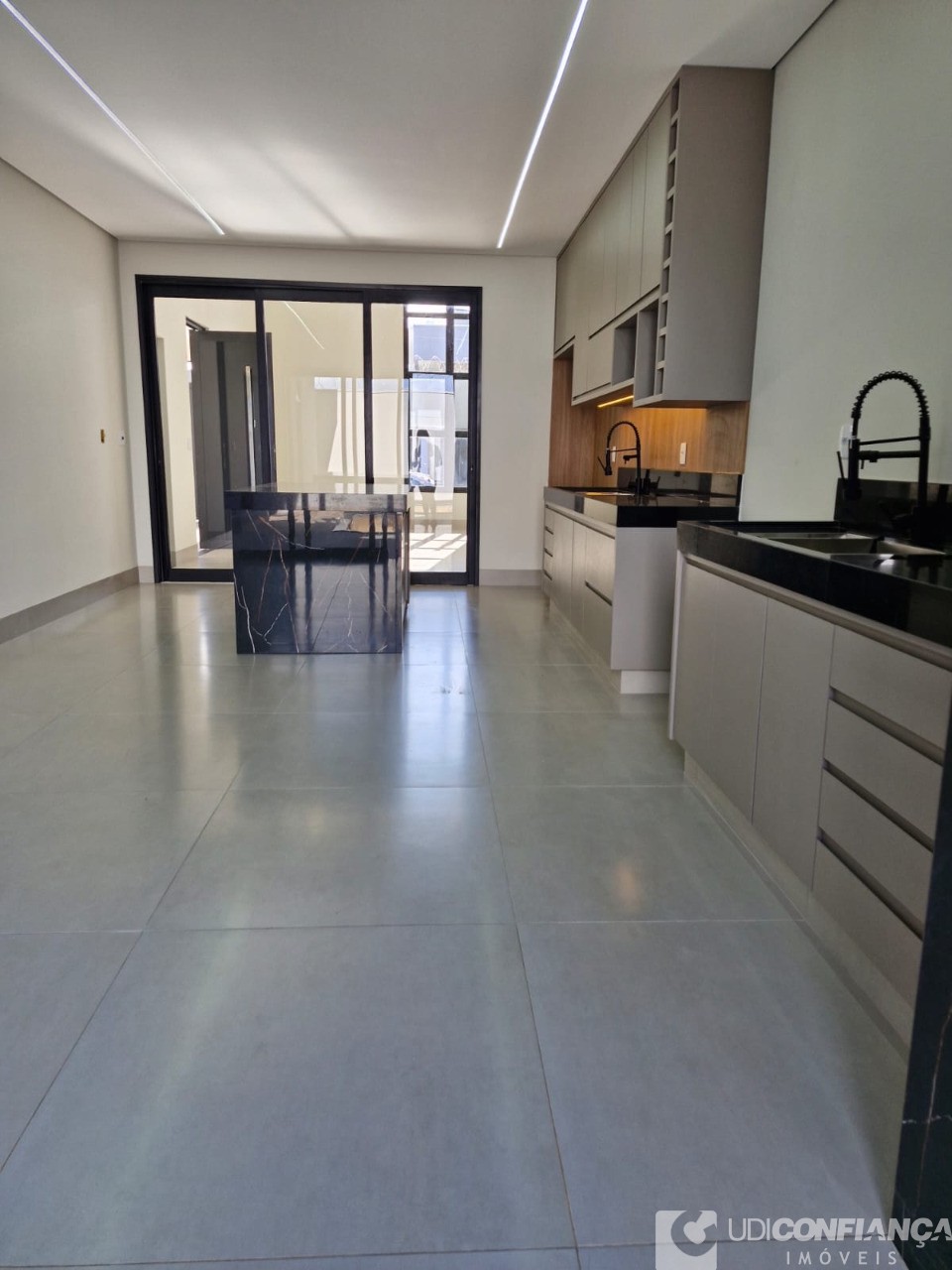 Casa, 3 quartos - Foto 3